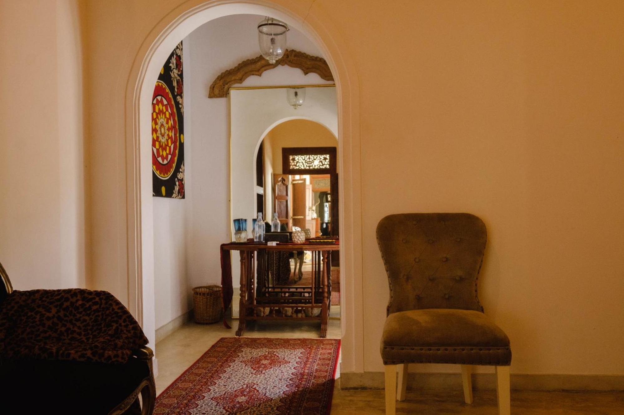 Treasure Rock Bed & Breakfast Kirinda  Ngoại thất bức ảnh